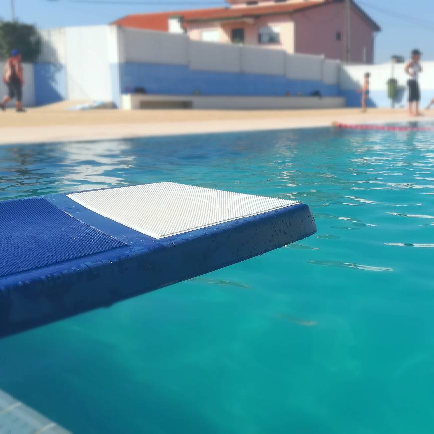 Lugar Piscinas de Perrães