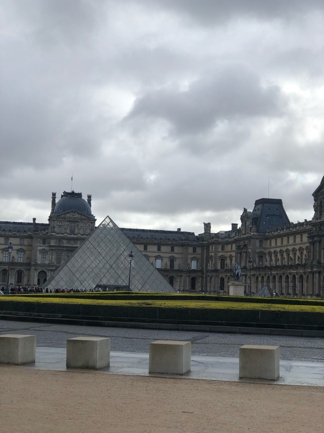 Lugar Museo del Louvre