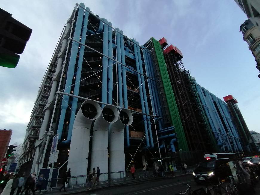 Lugar Centro Nacional de Arte y Cultura Georges Pompidou