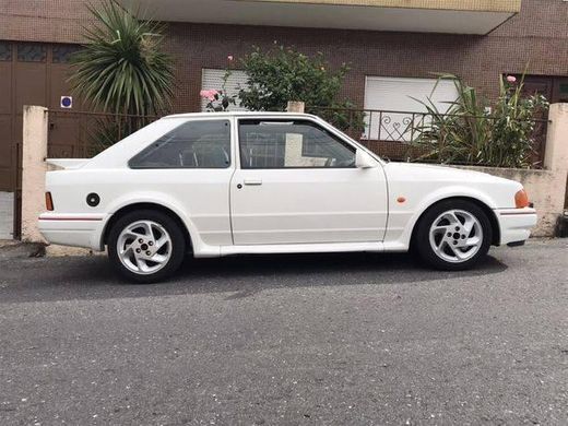 Ford Escort Rs Turbo