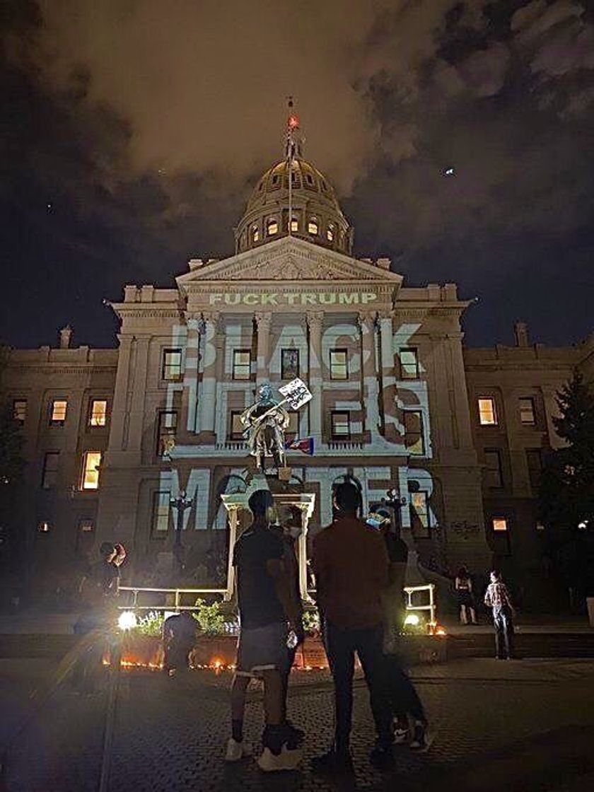 ✊🏼