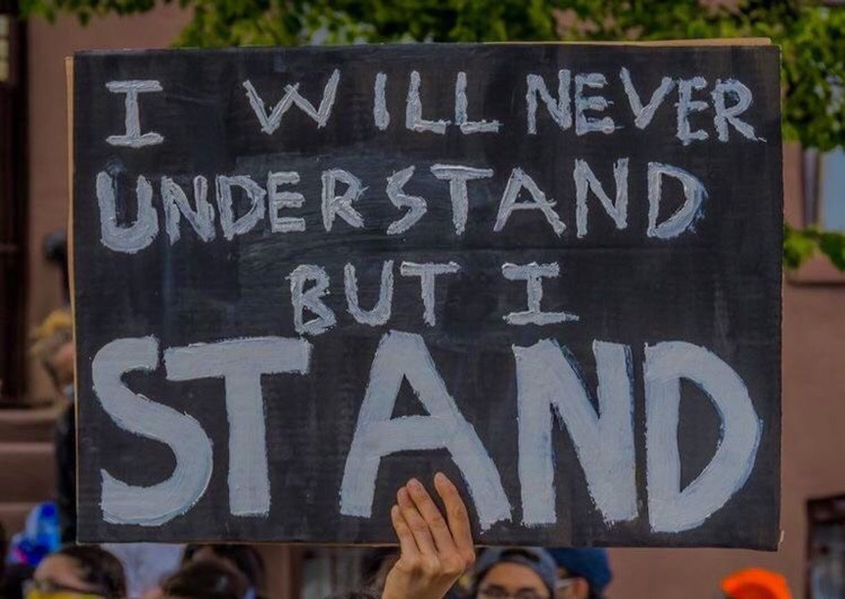 ✊🏼