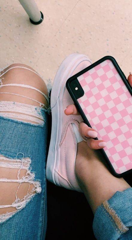 Social Pink squares