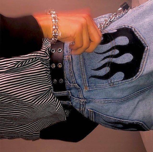 Social Black flames on the pockets