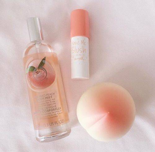 Fashion Peach makeup