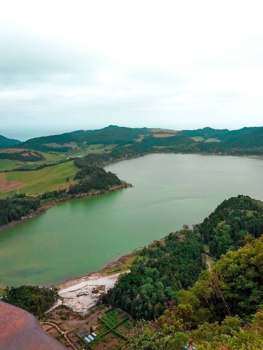 Lugar Furnas Lake