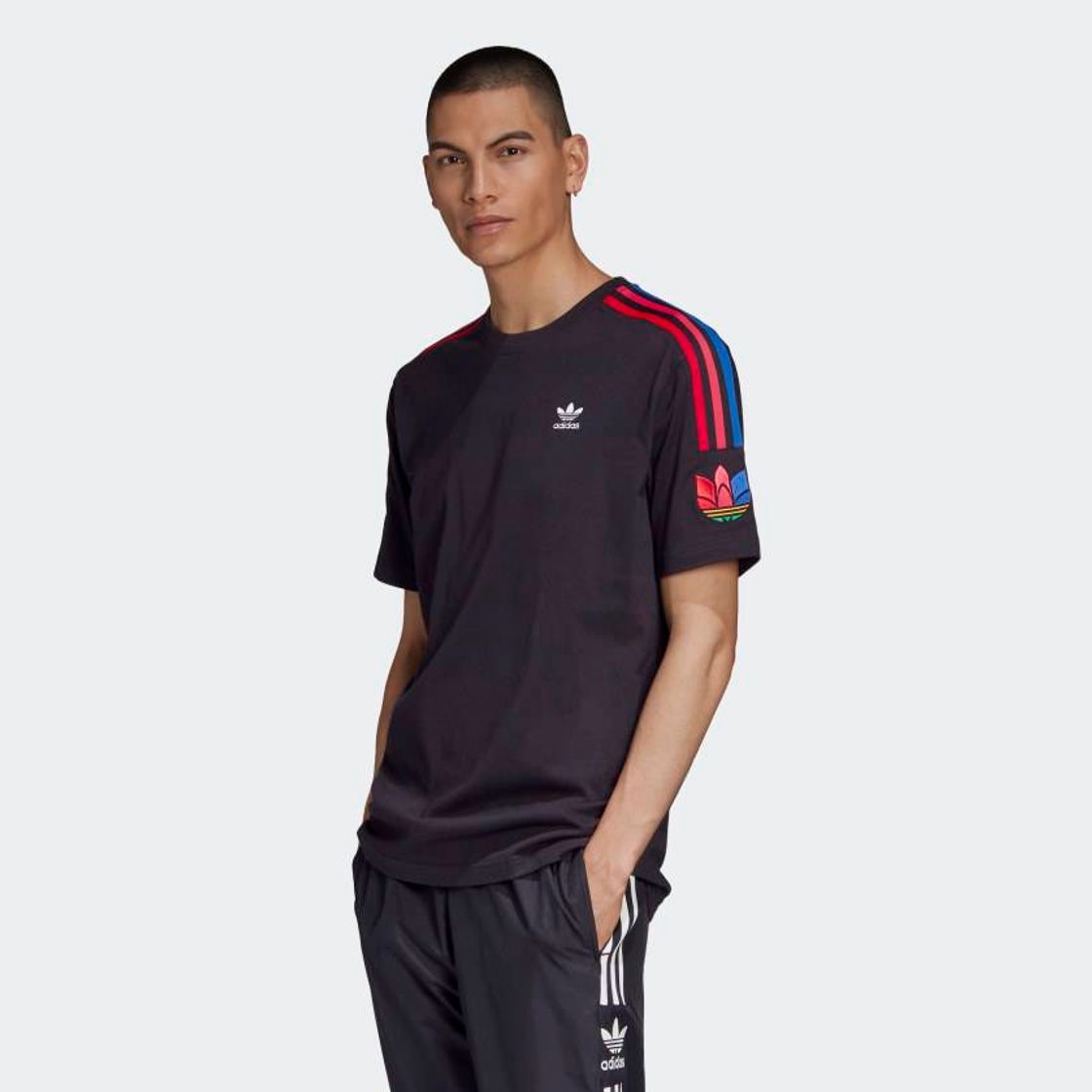 Moda adidas Adicolor 3D Trefoil 3-Stripes Tee - Black | adidas US