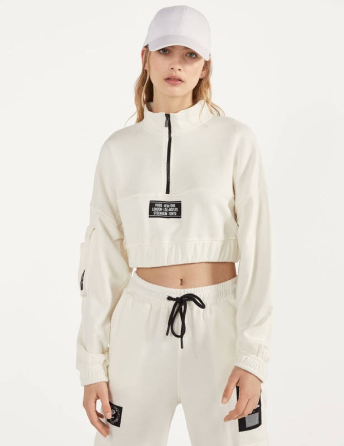 Fashion Sweatshirt cropped com fecho de correr (bershka)