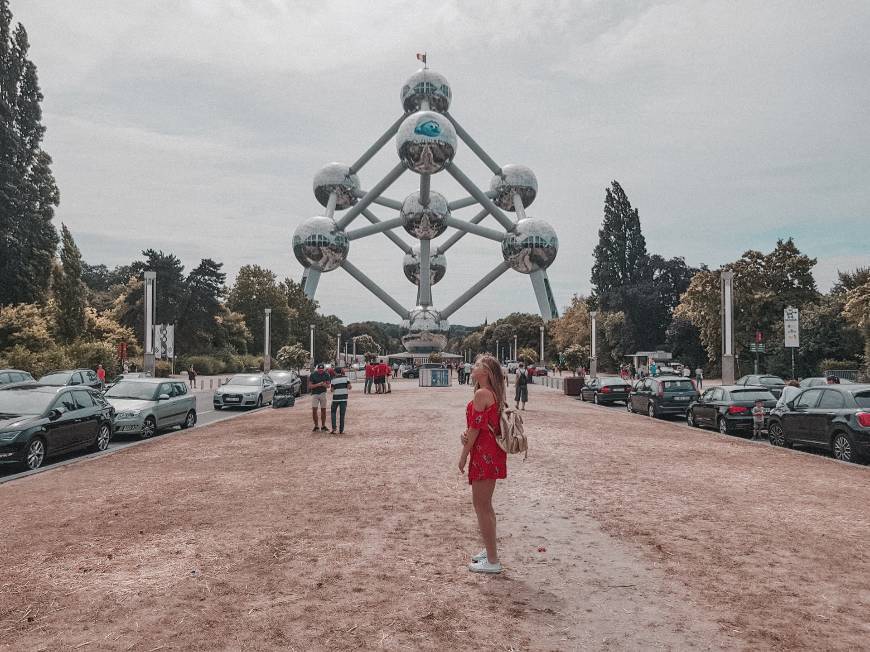 Place Atomium