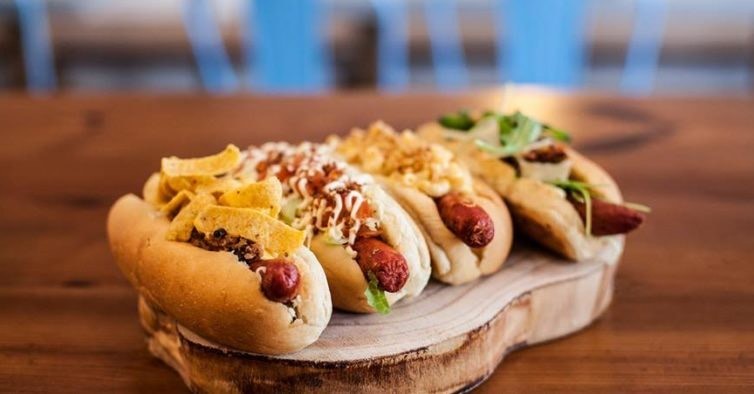 Restaurantes Frankie Hot Dogs