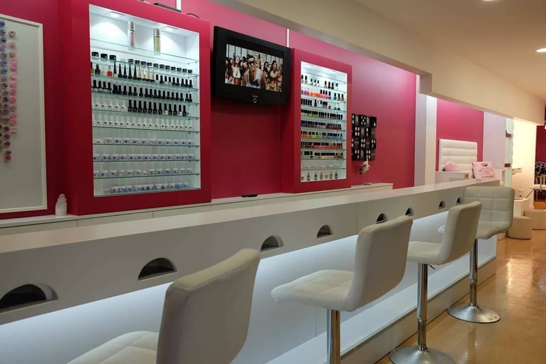 Places CarlAreias Nail Bar