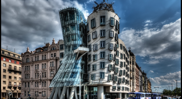 Lugar Dancing House