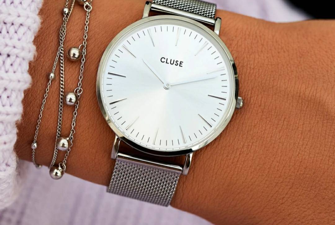 Fashion Cluse watch