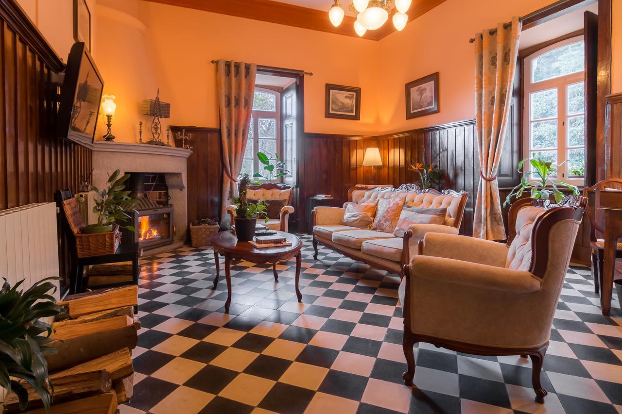 Lugar Chalet Relogio