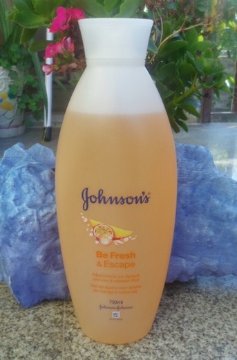Johnson’s shower gel mango and passion fruit