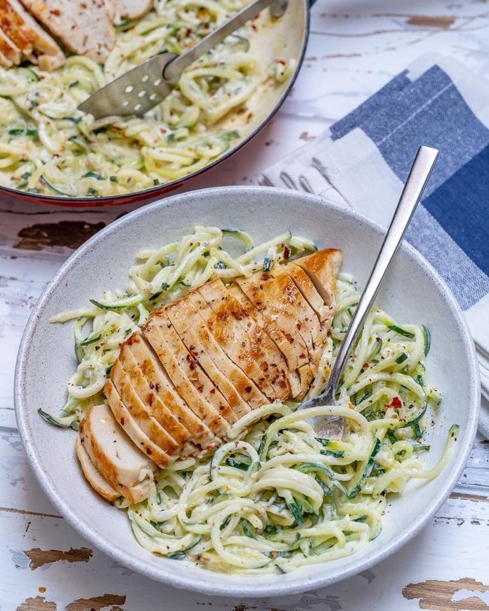 Frango e courgete