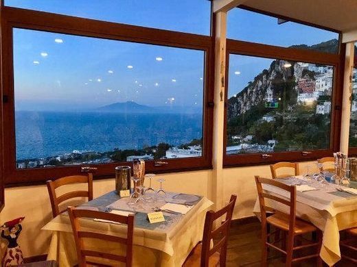 Restaurantes Capri - ristorante e pizzeria