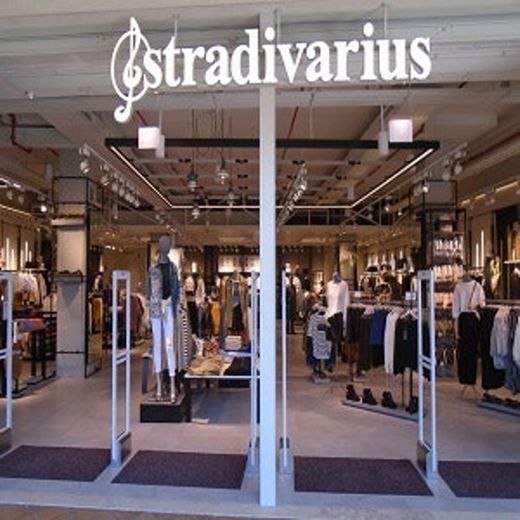 Stradivarius loja