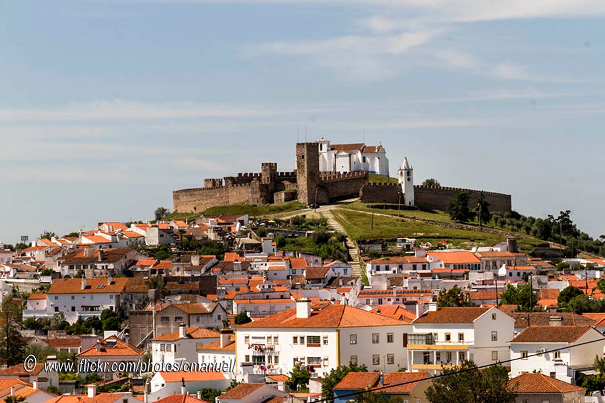 Place Arraiolos