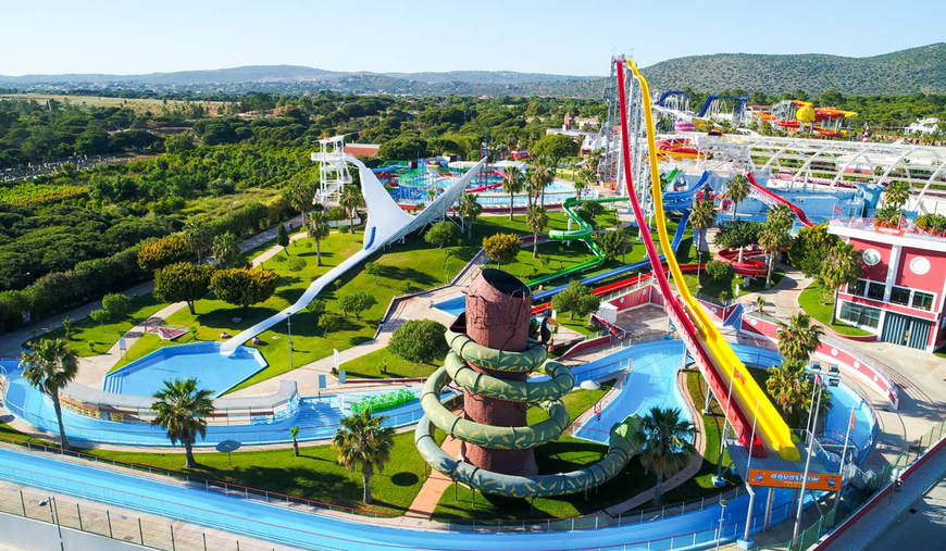 Lugar Aquashow Park - Water Park