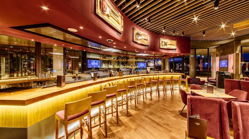 Places Kafeterija i restoran Hard Rock Cafe Podgorica