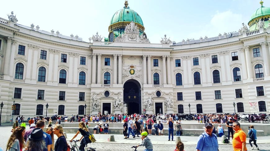 Lugar Hofburg Palace