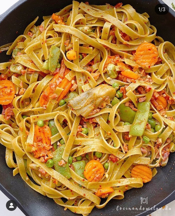 Moda Nidos de pasta con menestra y jamón 