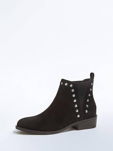 HUTTE SUEDE LOW BOOT WITH STUDS
