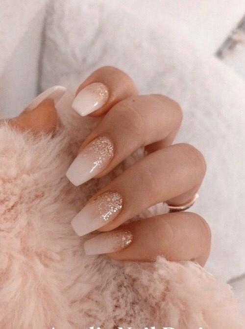 Social Glitter nails ✨