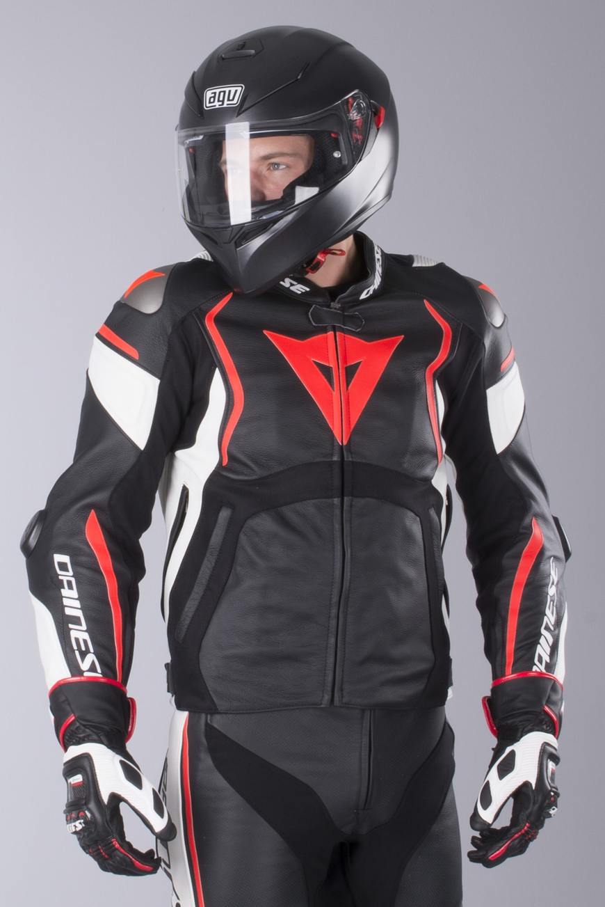 Moda Dainese