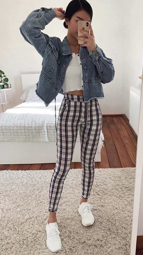 Social Look Thanya W. IV 