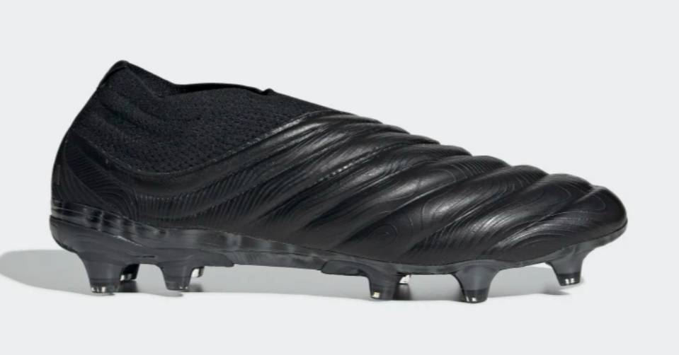 Product BOTAS DE FUTEBOL COPA 20+

