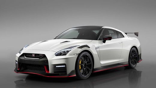 Nissan GTR