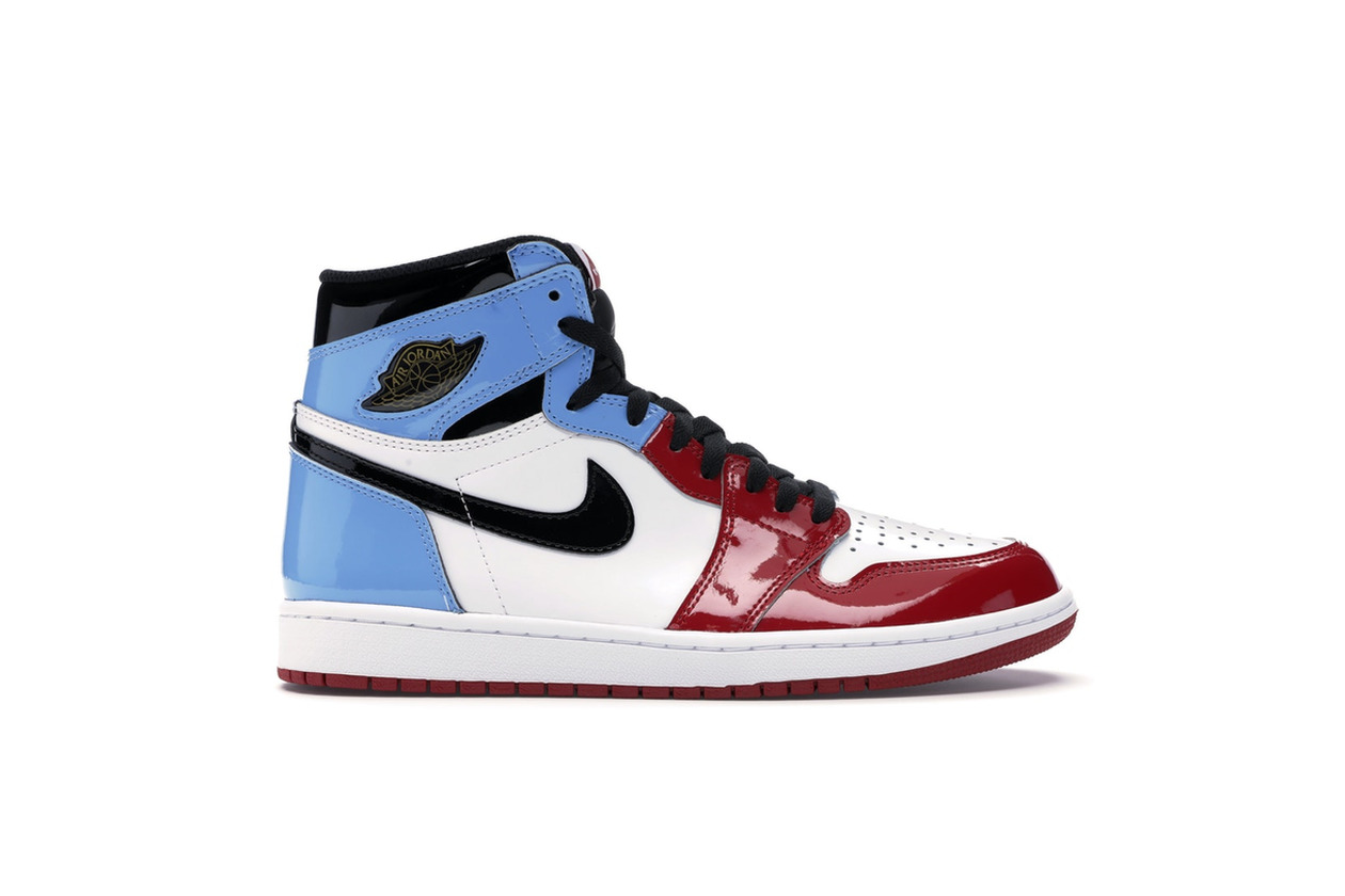 Product Jordan 1 Retro High Fearless UNC Chicago 