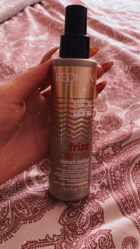 Producto Sérum Redken frizz dismiss 