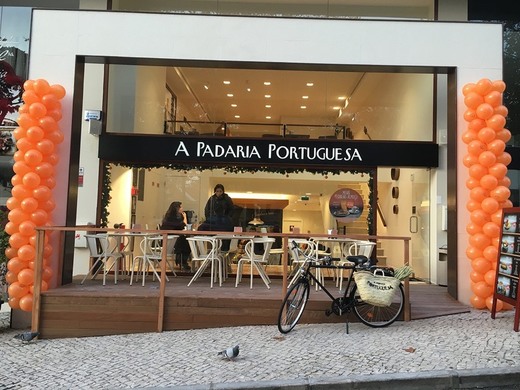 The Portuguese Bakery