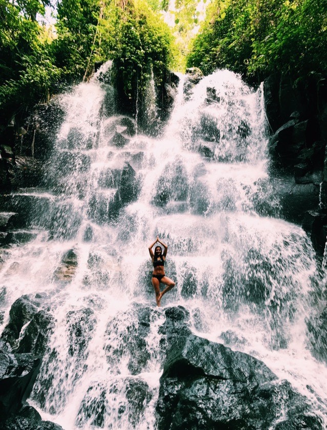 Lugar Gitgit Waterfall