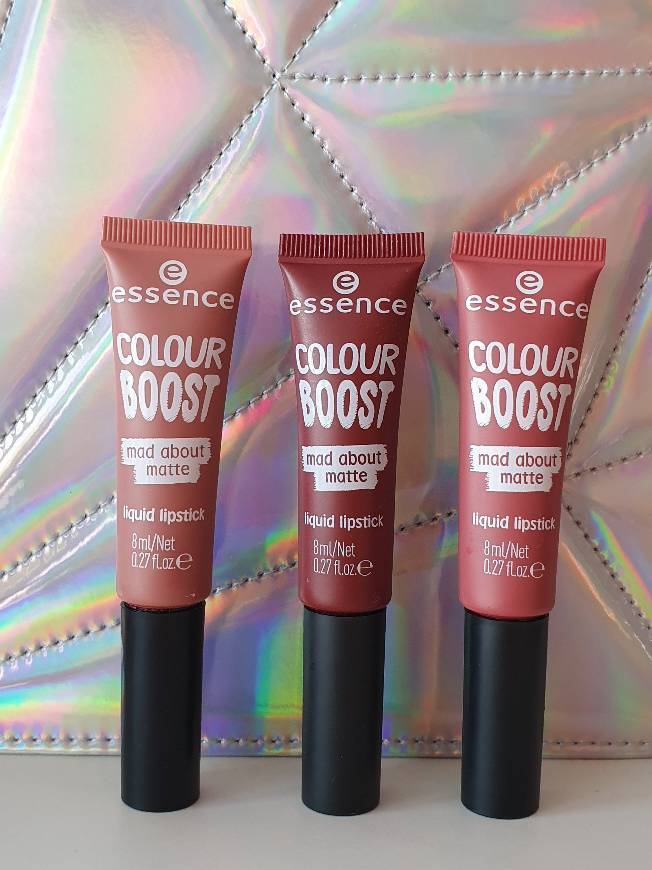 Producto Essence colour boost 09 magnetic gloom liquid lipstick