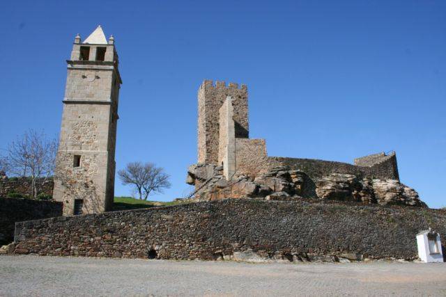 Lugares Castelo de Mogadouro