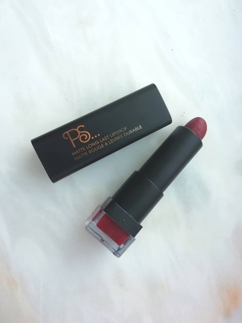 Moda  Primark Matte Rouge