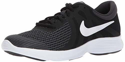 Nike Revolution 4