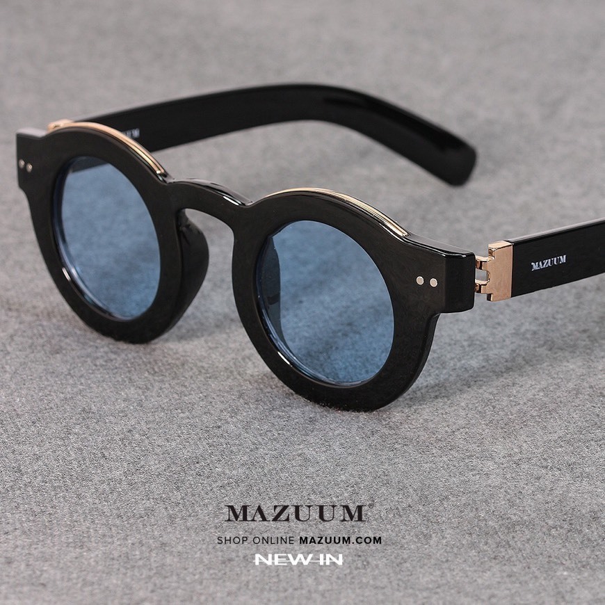 Social Mazuum - Model. RAKI Shop ▶️ http://mazuum.com/raki | Facebook