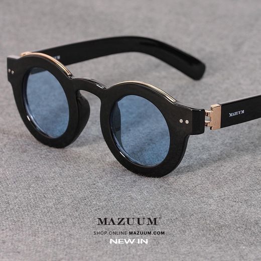 Mazuum - Model. RAKI Shop ▶️ http://mazuum.com/raki | Facebook
