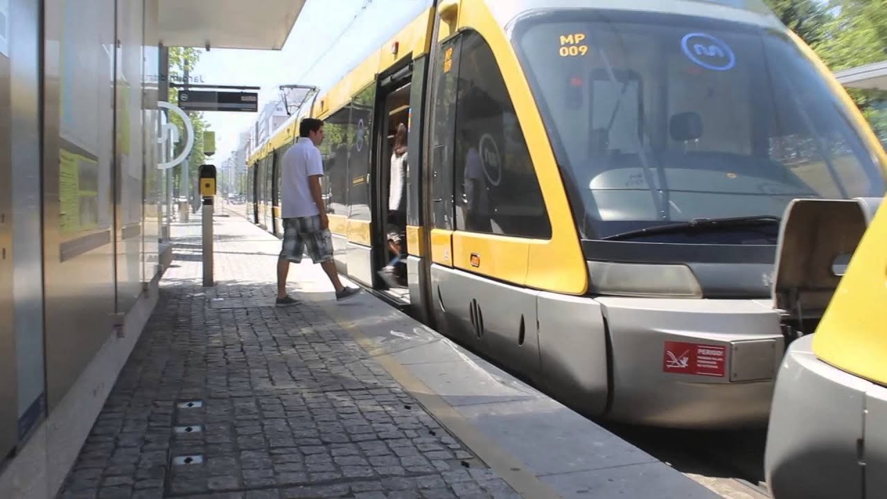 Metro do Porto - A Vida em Movimento