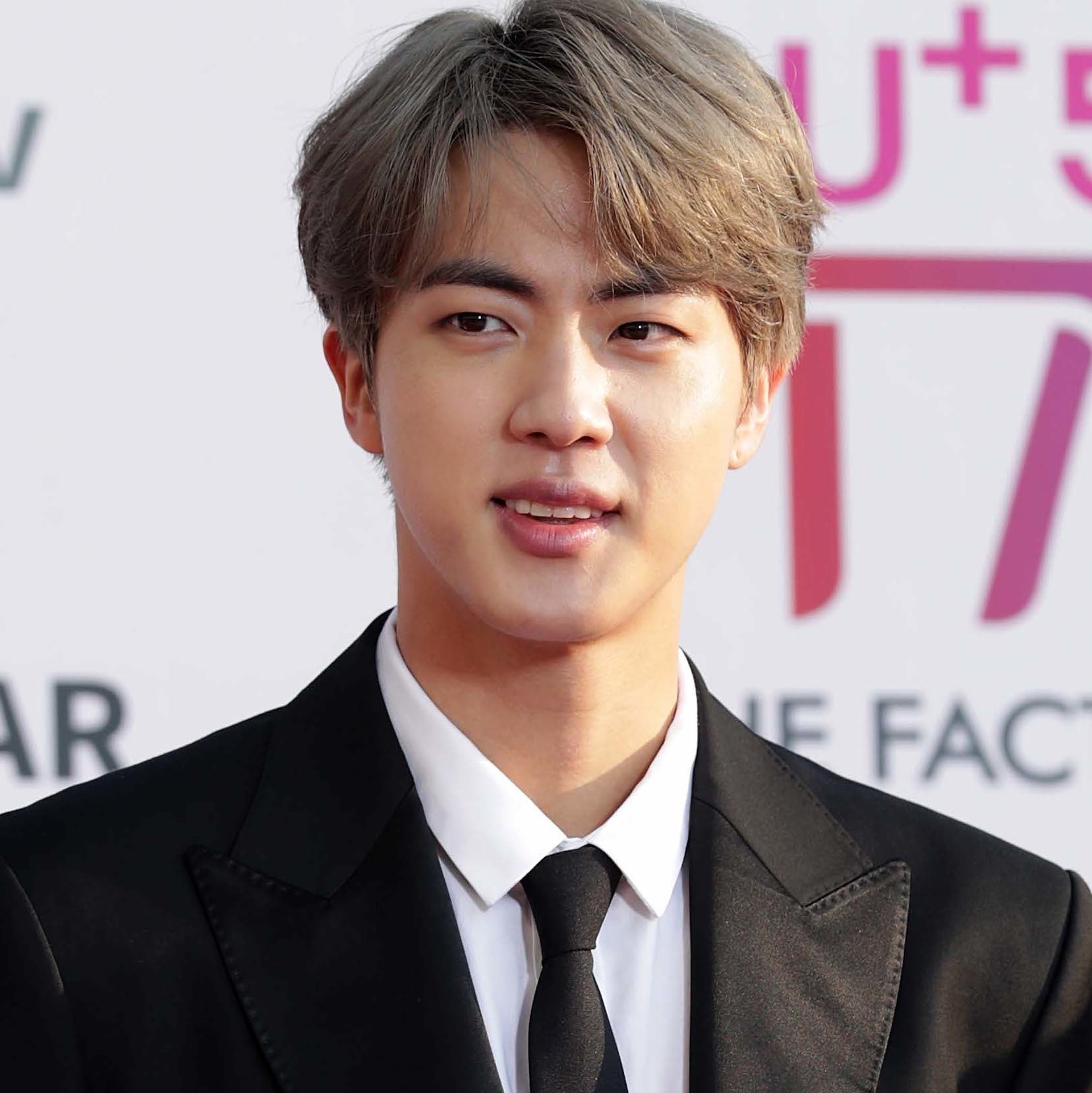 Fashion BTS- Jin