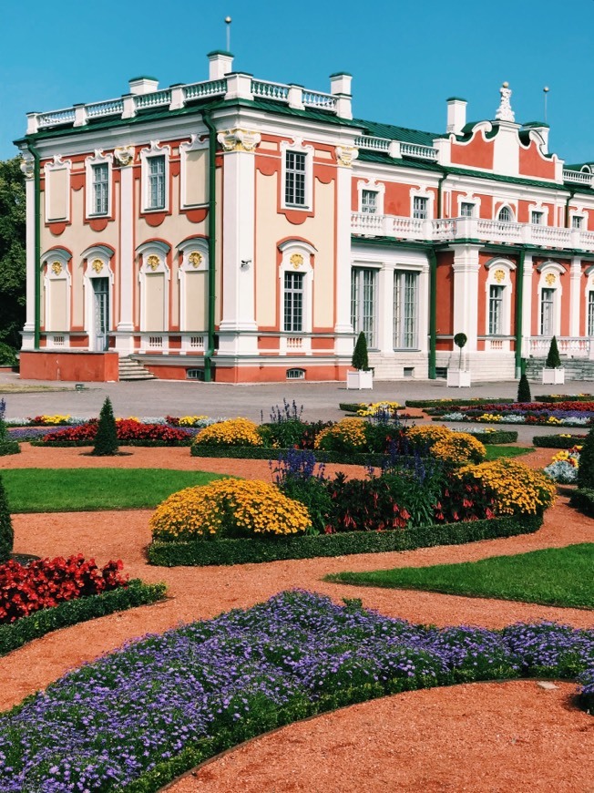 Place Kadriorg Park