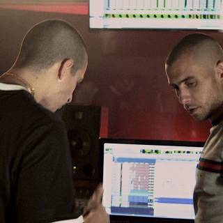 Canción Tou Bem (feat. Lhast)