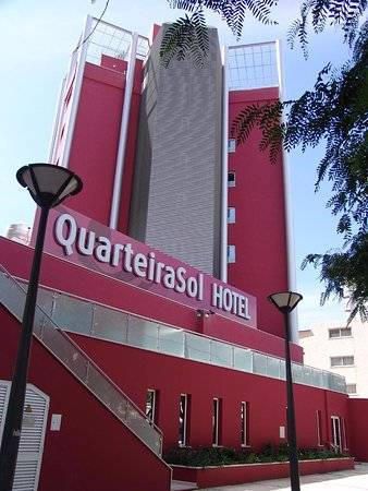 Hotel Quarteira Sol