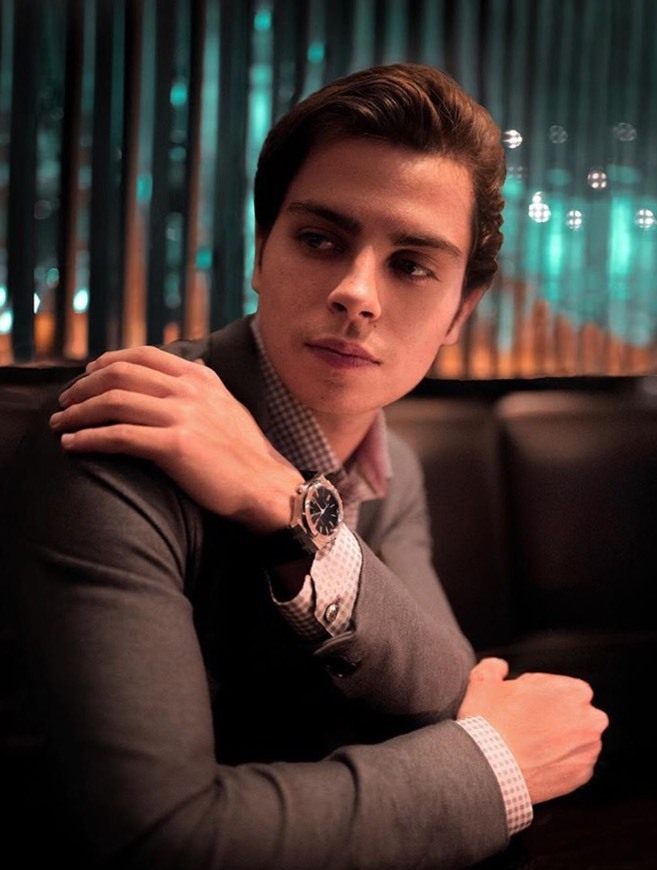 Moda Jake Austin