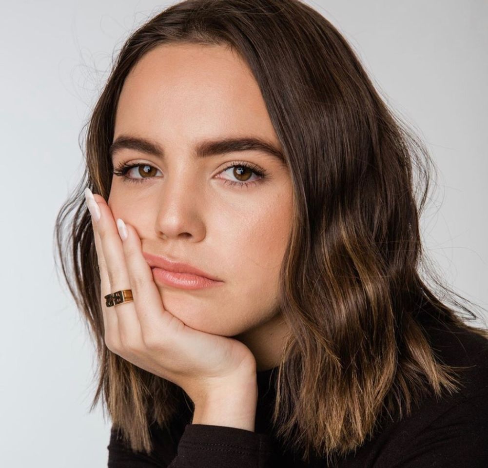 Social Bailee Madison